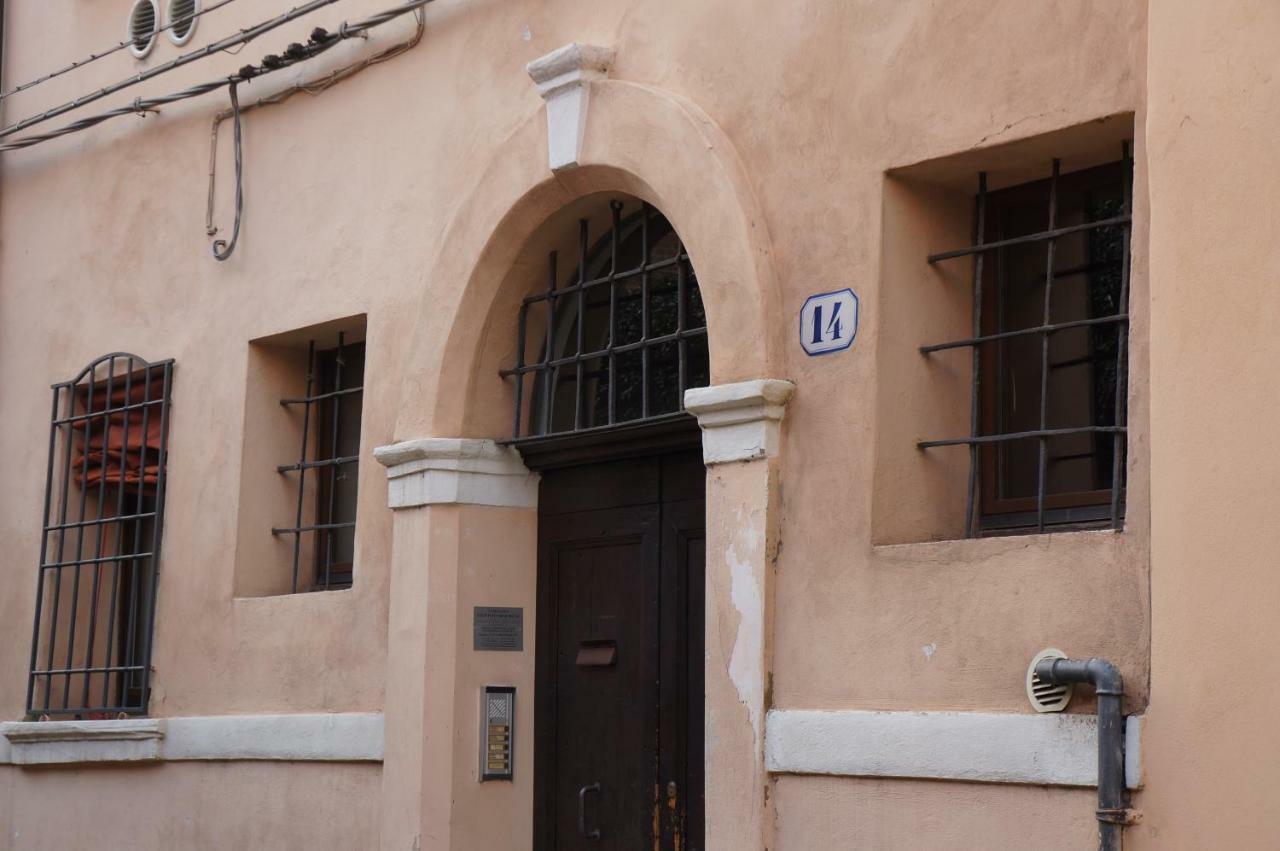 Apartament La Scarana Ferrara Zewnętrze zdjęcie
