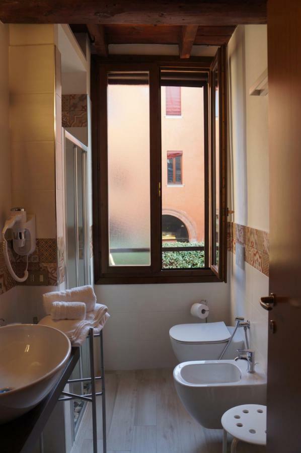 Apartament La Scarana Ferrara Zewnętrze zdjęcie